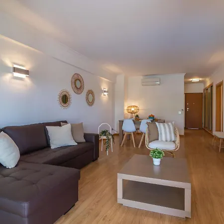 Seasons Appartement